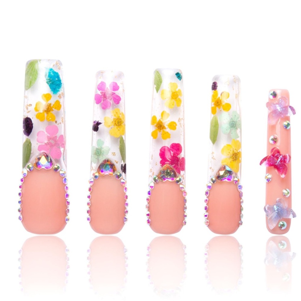 New LOVFUL Press On Nails Flora Handmade With Full Covered Crystals
